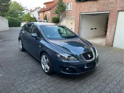 Grau Gebraucht 2009 Seat Leon FR Limousine | 3.990 € (Teuer)
