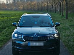 Grau Gebraucht 2019 Skoda Karoq SUV | 18.500 € (Fairer Preis)