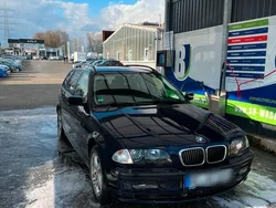 Blau Gebraucht 2000 BMW 318 Kombi | 1.500 € (Guter Preis)