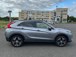 Grau Gebraucht 2020 Mitsubishi Eclipse Cross Diamant Edition SUV | 22.999 € (Teuer)