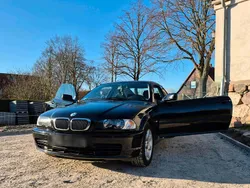 Schwarz Gebraucht 2001 BMW 318 Coupé | 2.500 € (Guter Preis)
