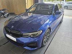 Portimao blau metallic Gebraucht 2022 BMW 330e M Sport Limousine | 35.680 € (Guter Preis)