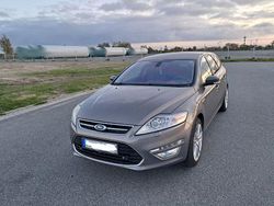 Braun Gebraucht 2010 Ford Mondeo Titanium Kombi | 3.000 € (Teuer)