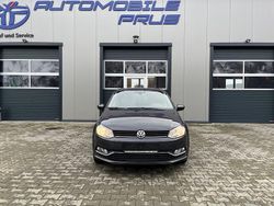 Grau Gebraucht 2015 VW Polo LOUNGE Limousine | 9.999 € (Fairer Preis)