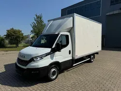 Andere Gebraucht 2020 Iveco Daily Limousine | 21.301 € (Etwas zu teuer)