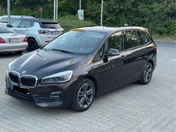 Braun Gebraucht 2019 BMW 218 Gran Tourer Luxury Line Van / Kleinbus | 16.700 € (Guter Preis)