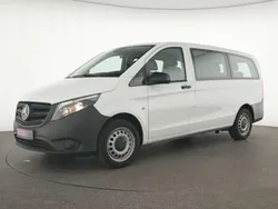 Arktikweiss Gebraucht 2021 Mercedes Vito Van / Kleinbus | 33.548 € (Fairer Preis)