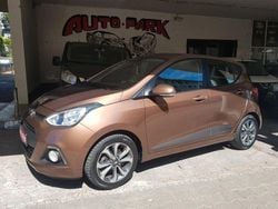 Braun Gebraucht 2014 Hyundai i10 Edition Kleinwagen | 5.890 € (Fairer Preis)