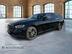 Unilack schwarz Gebraucht 2022 Mercedes E300 Night Kombi | 36.400 € (Fairer Preis)