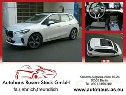 Weiß (mineralweiss met) Gebraucht 2022 BMW 218 Active Tourer Luxury Line Van / Kleinbus | 23.900 € (Fairer Preis)