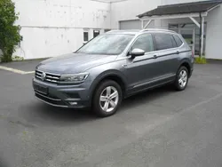 Grau Gebraucht 2020 VW Tiguan Allspace Highline SUV | 26.000 € (Guter Preis)