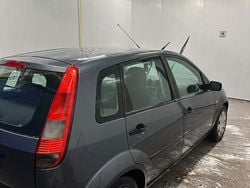 Grau Gebraucht 2005 Ford Fiesta Kleinwagen | 1.399 € (Guter Preis)
