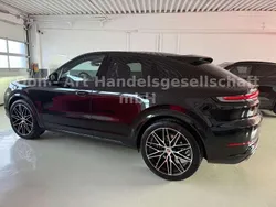 Chromitschwarz Neu 2025 Porsche Cayenne SUV | 117.800 €