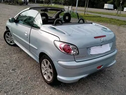 Silber Gebraucht 2004 Peugeot 206 CC Cabrio | 1.950 € (Fairer Preis)