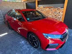 Rot Gebraucht 2022 Skoda Octavia RS Kombi | 21.990 €