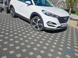 Weiß Gebraucht 2016 Hyundai Tucson SUV | 15.500 € (Fairer Preis)