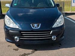 Blau Gebraucht 2007 Peugeot 307 Kombi | 1.900 € (Fairer Preis)