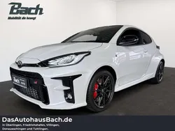 Platinum weiß perleffekt Neu 2024 Toyota Yaris Edition Kleinwagen | 43.980 € (Fairer Preis)