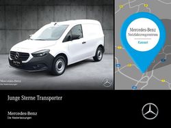 Weiß Gebraucht 2023 Mercedes Citan 112 Van / Kleinbus | 20.563 € (Guter Preis)