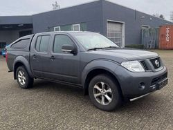 Blau Gebraucht 2014 Nissan Navara Abholung | 11.199 € (Guter Preis)