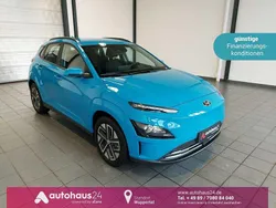 Blau Gebraucht 2023 Hyundai Kona Select SUV | 20.990 € (Guter Preis)