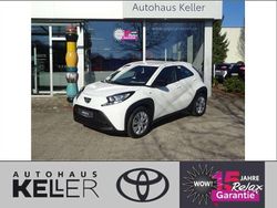 Schneeweiß Neu 2025 Toyota Aygo X Business Edition SUV | 19.760 €