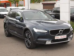 Denim blue (metallic) Gebraucht 2019 Volvo V90 CC Pro Kombi | 27.950 € (Guter Preis)