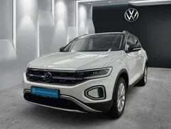 Pure white Gebraucht 2024 VW T-Roc Business SUV | 30.370 € (Guter Preis)