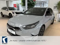 Grau Neu 2025 Kia Ceed Limousine | 26.570 € (Teuer)