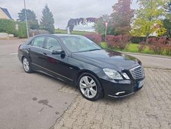 Schwarz Gebraucht 2009 Mercedes E350 Limousine | 9.995 € (Fairer Preis)