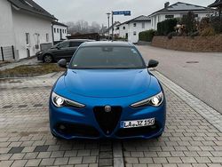 Blau Gebraucht 2022 Alfa Romeo Stelvio Veloce SUV | 34.990 € (Fairer Preis)