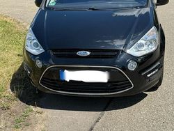 Schwarz Gebraucht 2010 Ford S-MAX S Van / Kleinbus | 4.550 € (Guter Preis)