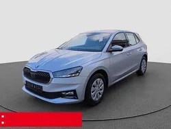 Silber metallic Gebraucht 2024 Skoda Fabia Selection | 20.850 € (Fairer Preis)