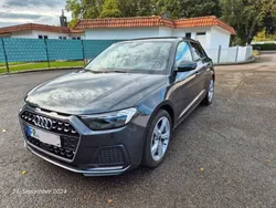 Grau Gebraucht 2023 Audi A1 Sportback Advanced Kleinwagen | 22.999 € (Guter Preis)