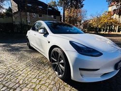 Weiß Gebraucht 2021 Tesla Model 3 Long Range AWD Limousine | 28.800 € (Fairer Preis)