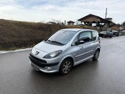 Grau Gebraucht 2007 Peugeot 1007 Premium Kleinwagen | 1.500 € (Guter Preis)