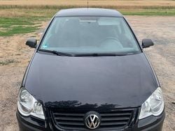 Schwarz Gebraucht 2009 VW Polo Trendline Kleinwagen | 3.990 € (Fairer Preis)