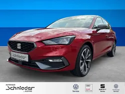 Rot Gebraucht 2022 Seat Leon FR Limousine | 23.950 € (Fairer Preis)