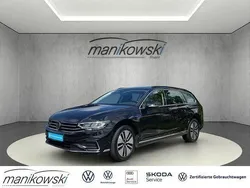 Schwarz Gebraucht 2021 VW Passat GTE Kombi | 23.906 € (Guter Preis)