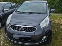 Grau Gebraucht 2013 Kia Venga Edition 7 Kleinwagen | 5.200 € (Fairer Preis)