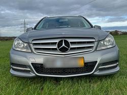 Grau Gebraucht 2012 Mercedes C200 Avantgarde Kombi | 15.900 € (Teuer)
