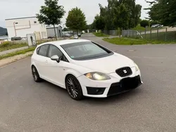 Weiß Gebraucht 2012 Seat Leon Limousine | 5.500 € (Fairer Preis)