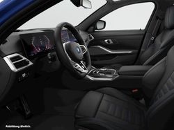 Blau Gebraucht 2024 BMW 330e Kombi | 53.470 €