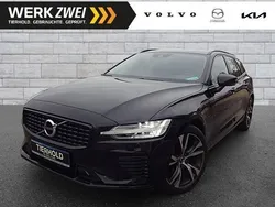 Black solid "stone" / solid Gebraucht 2021 Volvo V60 R-Design Kombi | 31.900 € (Guter Preis)