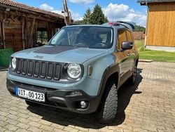 Grau Gebraucht 2016 Jeep Renegade Trailhawk SUV | 11.500 € (Superpreis)