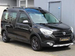 Schwarz Gebraucht 2017 Dacia Dokker Stepway Van | 8.490 € (Guter Preis)