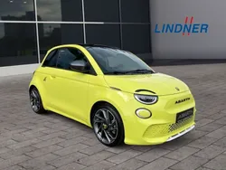 Grün Gebraucht 2023 Abarth 500e Scorpionissima Kleinwagen | 28.990 € (Fairer Preis)