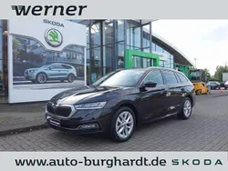 Schwarzmagic perleffekt Gebraucht 2022 Skoda Octavia Style Kombi | 23.890 € (Fairer Preis)