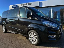Obsidianschwarz metallic Gebraucht 2023 Ford Tourneo Custom Titanium Van / Kleinbus | 42.890 € (Guter Preis)