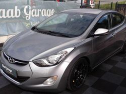 Grau Gebraucht 2013 Hyundai Elantra GLS Limousine | 7.500 €